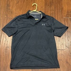 Medium Under Armour Men's Black Polo Shirt